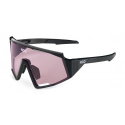 KOO Spectro Black Sunglasses with Photochromic Lens